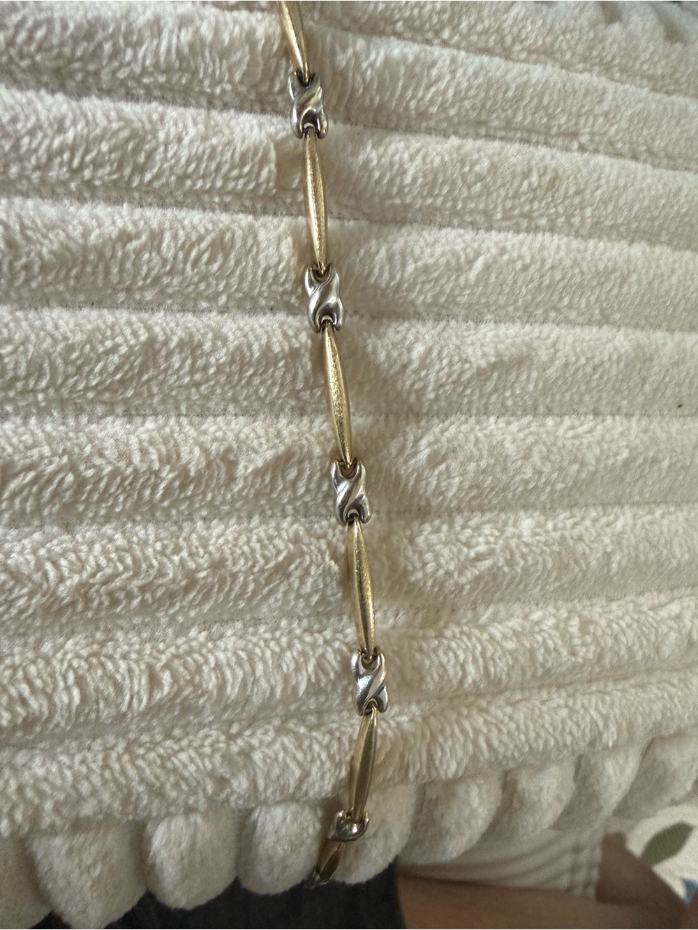 Two-Tone Linked Bracelet in Solid 14k Gold & Silver